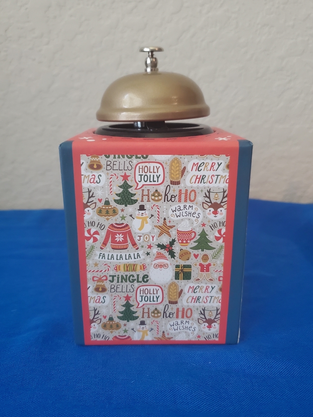 Professor Puzzle The Jingle Bell Box Christmas Games & Quizzes Family Holiday - Picture 4 of 5